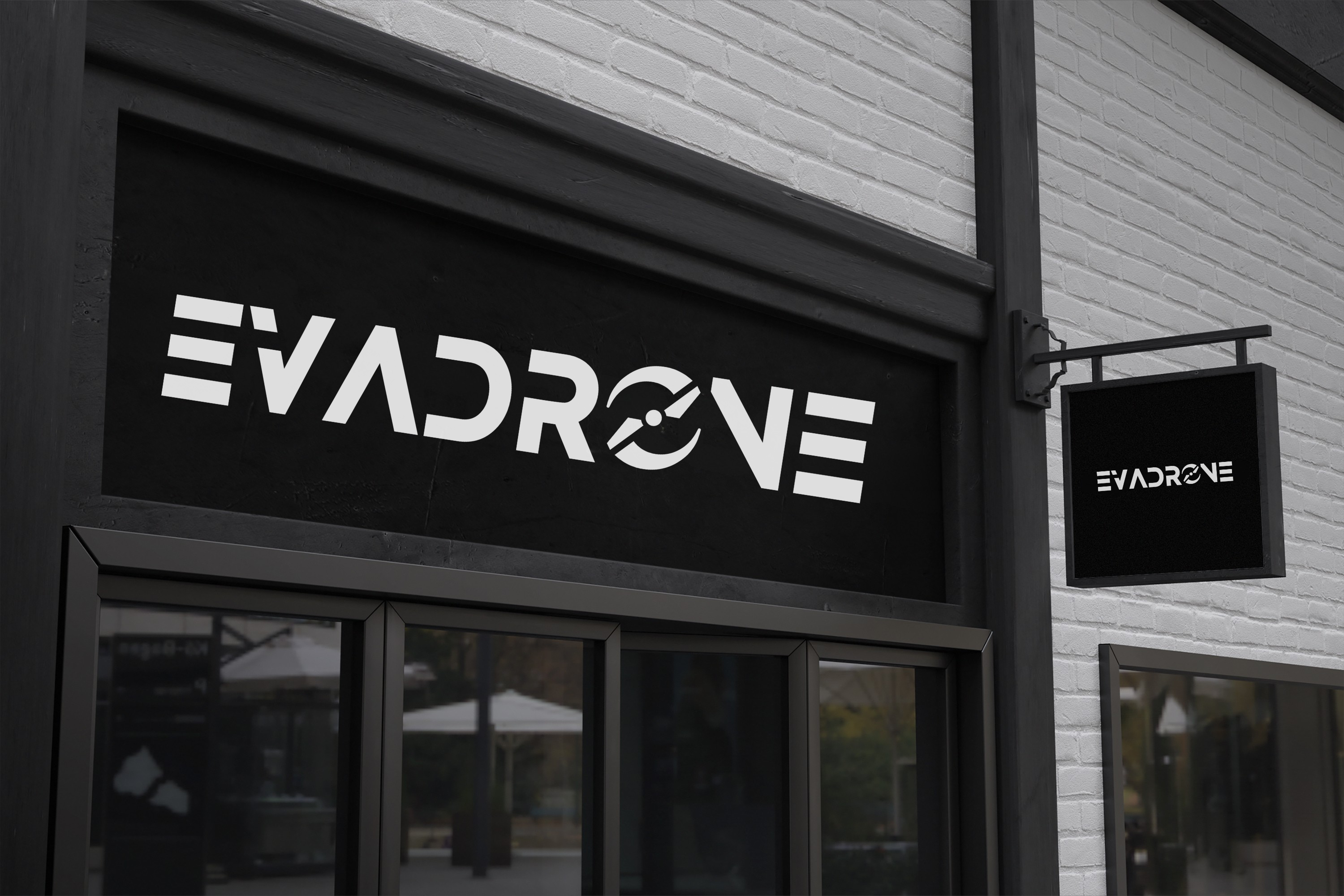 Notre_histoire-devanture-magasin-Evadrone_a70cc573-48f2-4263-88d2-c46c3d1e0445.png